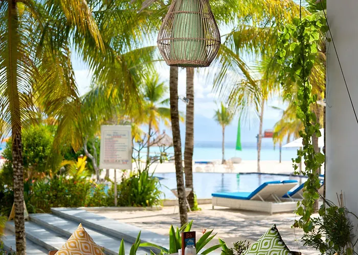 Mahagiri Resort Nusa Lembongan